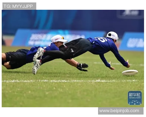 成都飞盘队团队协作能力提升创造历史新高引发关注与赞誉